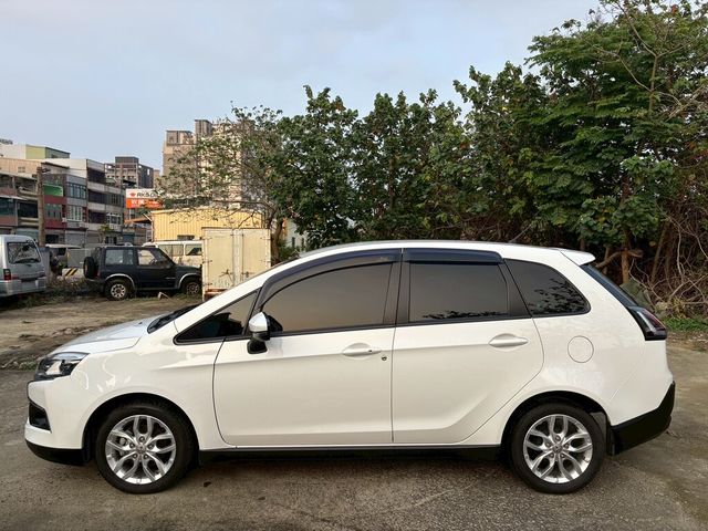 MITSUBISHI三菱 COLT PLUS  第13張相片