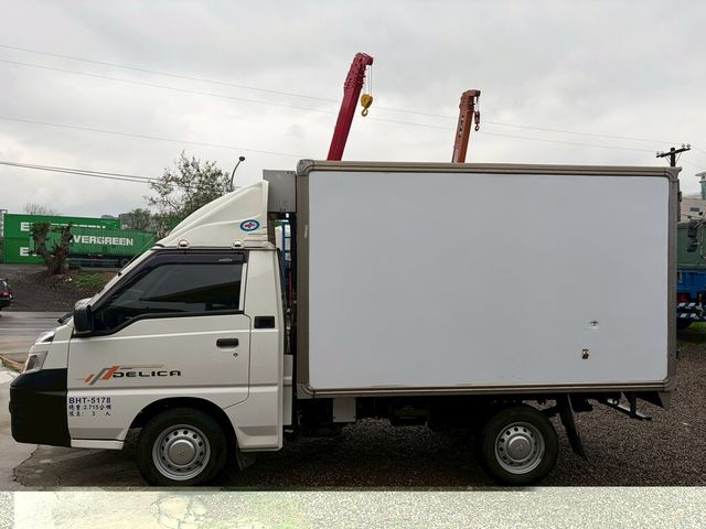 MITSUBISHI三菱 DELICA  第2張相片