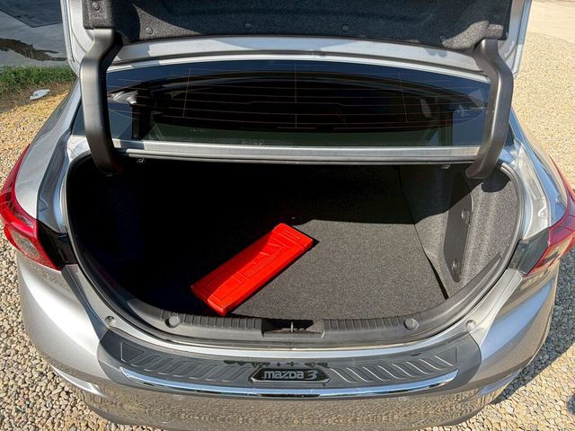 MAZDA馬自達 MAZDA 3  第6張相片