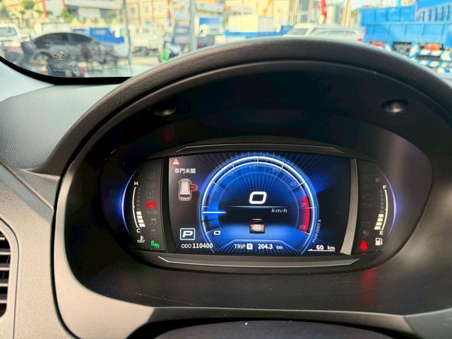 MITSUBISHI三菱 ZINGER  第14張相片