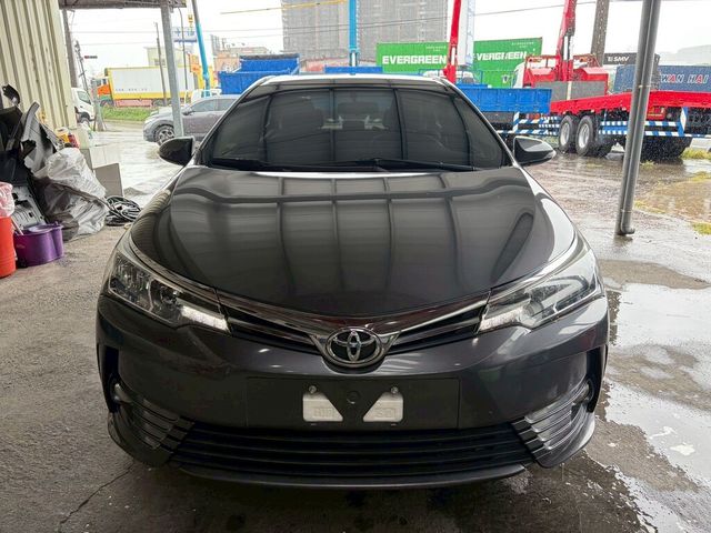 TOYOTA豐田 ALTIS  第3張相片