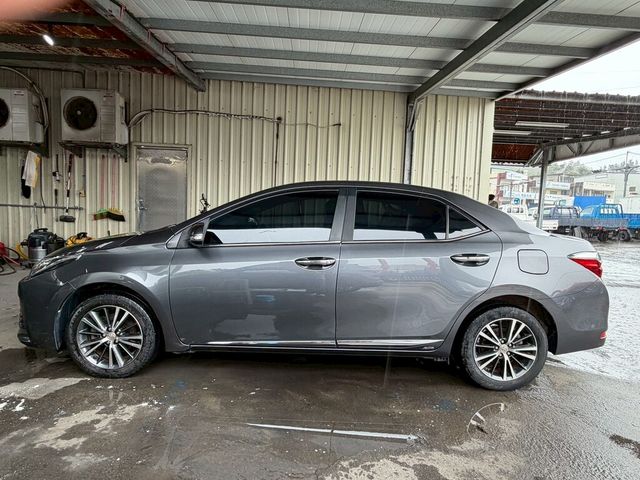 TOYOTA豐田 ALTIS  第7張相片