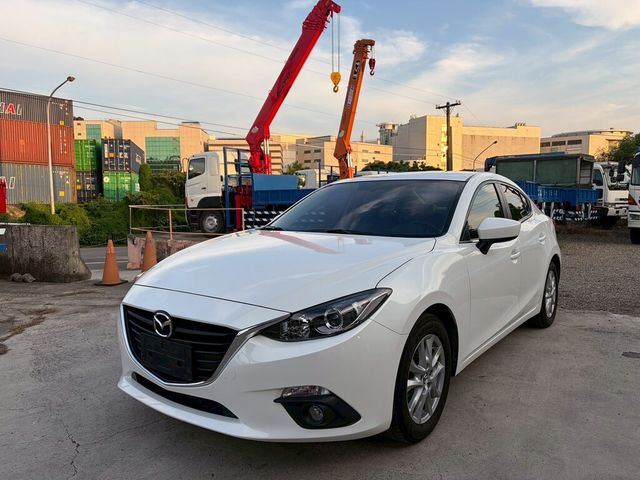 MAZDA馬自達 MAZDA 3  第1張相片