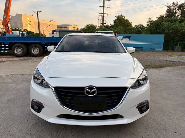 MAZDA馬自達 MAZDA 3  第3張相片
