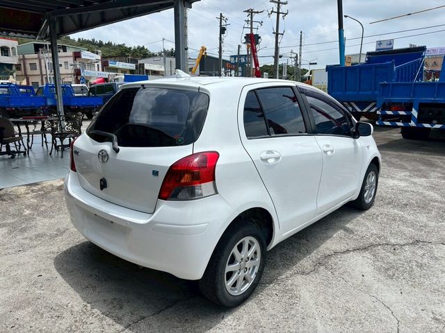 TOYOTA豐田 YARIS  第2張相片