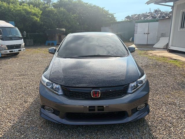 HONDA本田 CIVIC  第8張相片