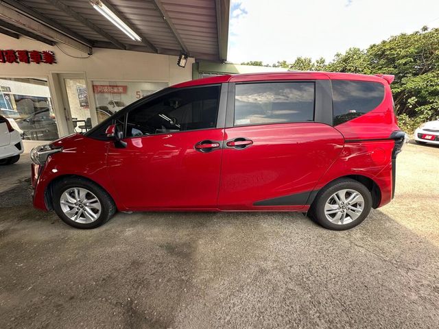 TOYOTA豐田 SIENTA  第8張相片