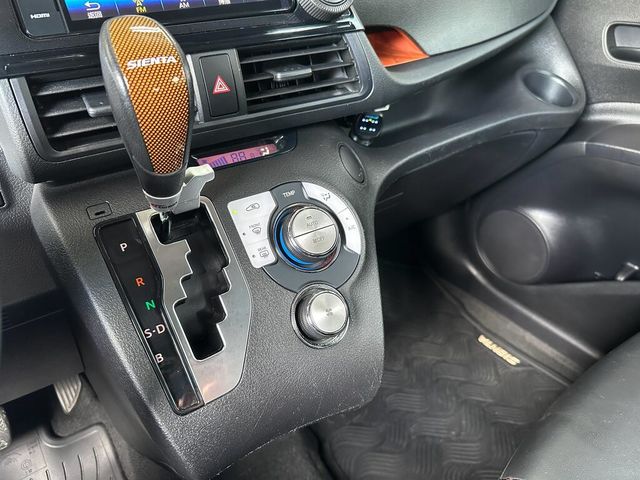 TOYOTA豐田 SIENTA  第17張相片