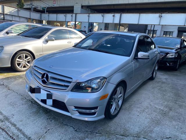 2011年 Benz C250 AMG  第1張相片