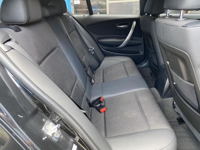 BMW 120D  第9張相片