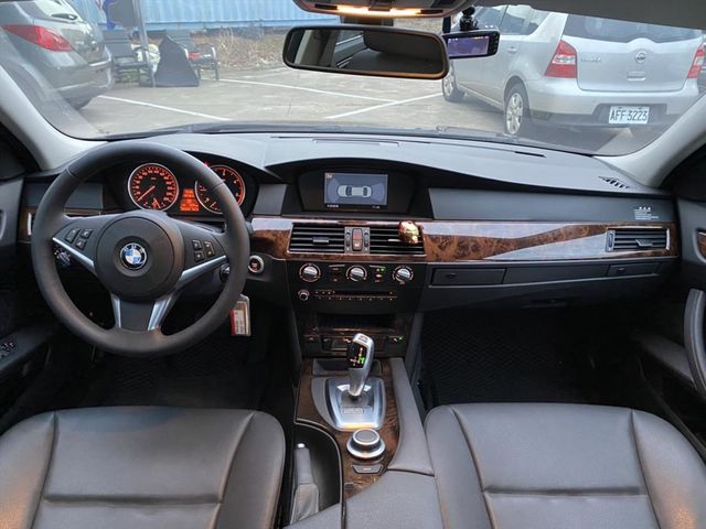 BMW 520D  第10張相片