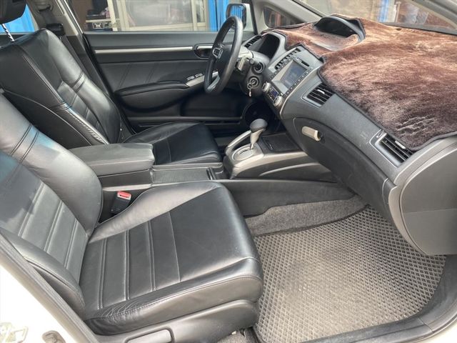 HONDA CIVIC  第8張相片