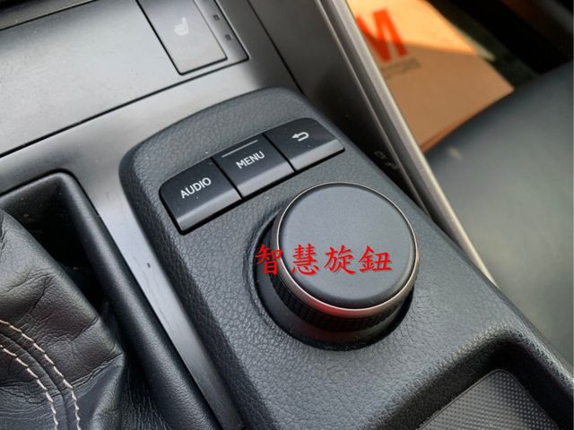 正2013年 IS300H油電 免50萬超狂    原鈑件  八安、循跡防滑、快撥、雙前通風椅、  第12張相片
