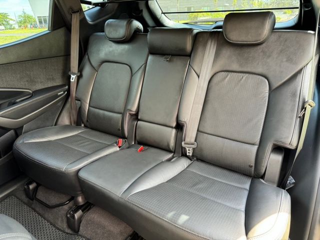 Santafe 2WD  柴油   原鈑件 原廠保養 僅跑8萬多公里  可全額貸款!!!  第11張相片