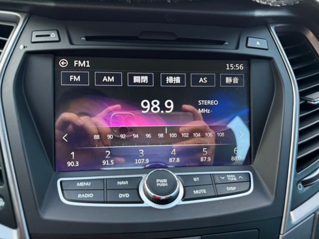 Santafe 2WD  柴油   原鈑件 原廠保養 僅跑8萬多公里  可全額貸款!!!  第15張相片