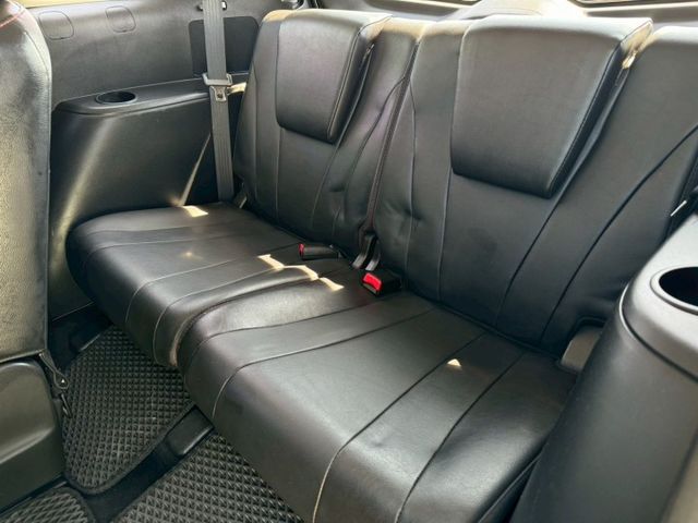 馬5  頂級款  雙電動滑門  僅跑9萬 全車原版件  升級:安卓機  對色 跑少  超稀有物件  第10張相片