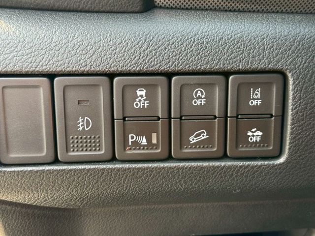 小改款 ALL GRIP版本 【原漆】原版件僅跑7萬多公里  ACC  4WD  盲點 車道偏移  市場稀有!!!  第13張相片