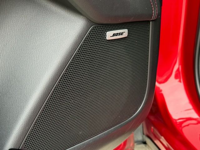 Carbon Edition  僅跑7萬  原鈑件 原漆   Bose音響  抬顯   MRCC   電動椅 環景  第15張相片