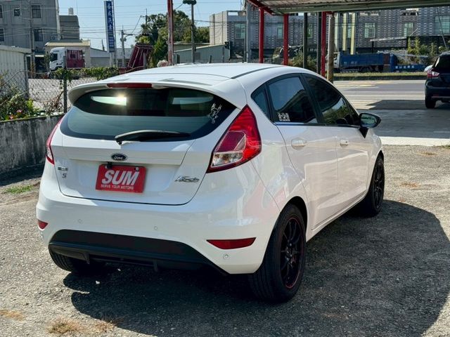 重點! 正時皮帶+水幫浦已預防更新    市區好停車，稅金省 油耗省   代步小車首選安全性也兼具  第6張相片