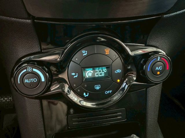 重點! 正時皮帶+水幫浦已預防更新    市區好停車，稅金省 油耗省   代步小車首選安全性也兼具  第13張相片