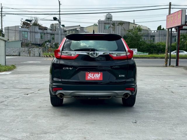 全車原鈑件 VTI-S 僅跑10萬公里  平均一年僅跑1.2萬公里  有ACC跟車  第6張相片