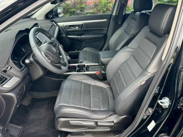 全車原鈑件 VTI-S 僅跑10萬公里  平均一年僅跑1.2萬公里  有ACC跟車  第7張相片