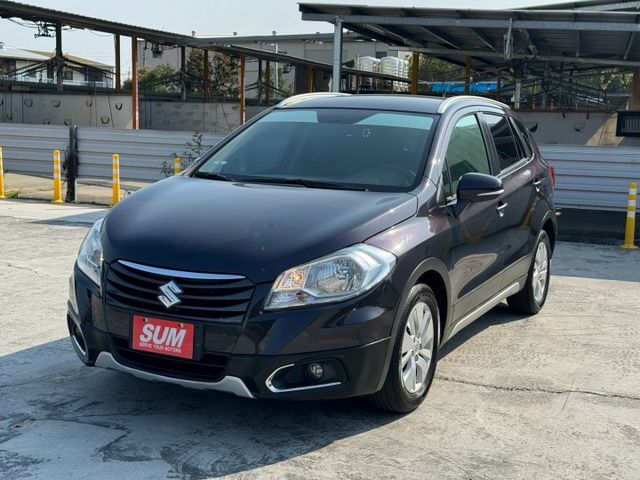 SX4 crossover  代步車好選擇 稅金省 安全性高  值得你入手的小休旅  第1張相片