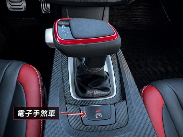 U6-GT220 旗艦版 全車原鈑件 僅跑6萬公里 原廠222HP  RAYS鋁圈 貝斯登避震  第8張相片