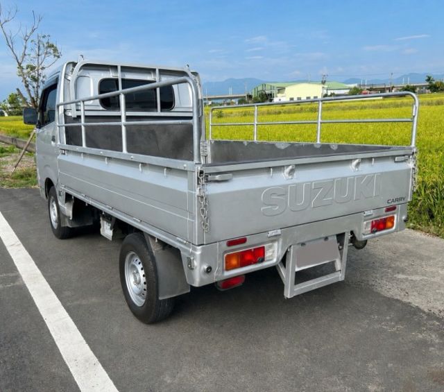 CARRY  僅跑4萬  超美車況  現省價差  需要一台漂亮賺錢車的把握!  第4張相片