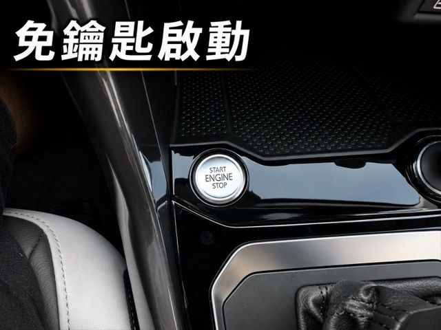 T-ROC 1.5 Design 一手車  全車原鈑 跑4.8萬公里 原廠保養  ACC 盲點  CAR PLAY  第12張相片