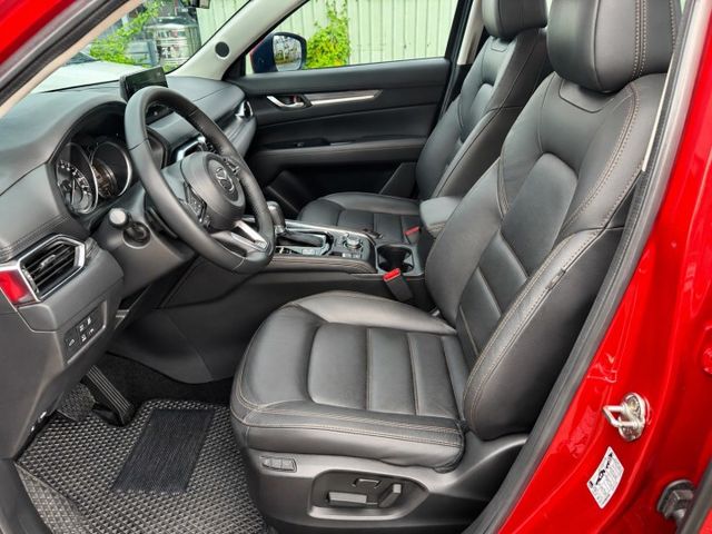 CX5 旗艦版 原鈑件 僅跑12萬公里  原廠保養貼紙  MRCC  BOSE 抬顯 電尾 盲點  換檔撥片 通風椅  第8張相片