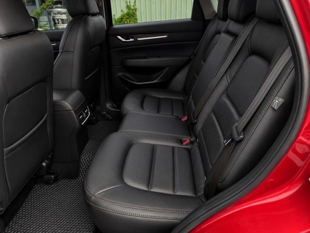 CX5 旗艦版 原鈑件 僅跑12萬公里  原廠保養貼紙  MRCC  BOSE 抬顯 電尾 盲點  換檔撥片 通風椅  第9張相片