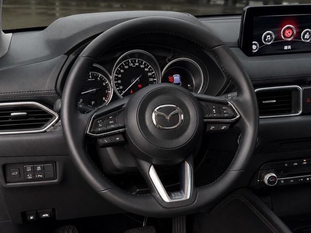 CX5 旗艦版 原鈑件 僅跑12萬公里  原廠保養貼紙  MRCC  BOSE 抬顯 電尾 盲點  換檔撥片 通風椅  第11張相片