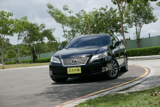 『定速巡航❖一手美車』11安｜循跡防滑｜車身動態穩定｜IKEY免鑰｜倒車顯影｜導航｜電動天窗｜雙區恆溫｜全原鈑件  第1張相片