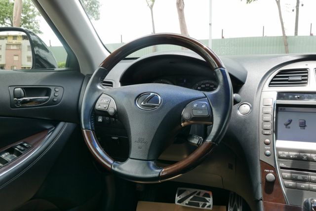『定速巡航❖一手美車』11安｜循跡防滑｜車身動態穩定｜IKEY免鑰｜倒車顯影｜導航｜電動天窗｜雙區恆溫｜全原鈑件  第7張相片