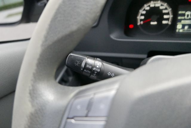 『舒適八人座廂車❖自排輕鬆駕馭❖定速』SRS安全氣囊｜盲點偵測｜光感應頭燈｜車身穩定｜循跡防滑｜斜坡起步｜胎壓偵測｜貨車  第10張相片