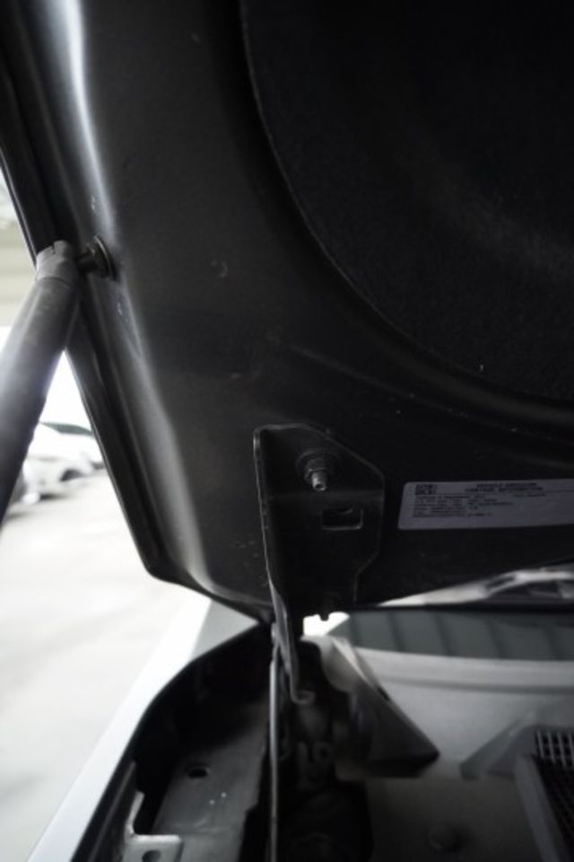 『美式肌肉車❖絕版大黃蜂』6安｜定速｜IKEY免鑰｜倒車顯影｜循跡防滑｜ABS防鎖死｜恆溫｜全原鈑件｜跑車  第18張相片