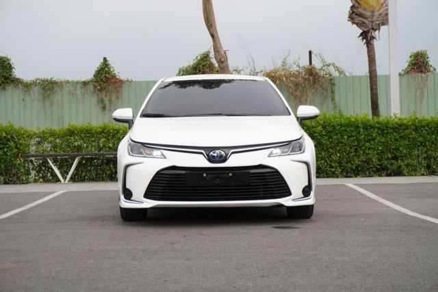 『油電尊爵❖升級TSS2.0安全防護❖ACC跟車』7安｜預警式防護｜IKEY免鑰｜循跡防滑｜倒車顯影｜斜坡起步｜導航影音  第2張相片