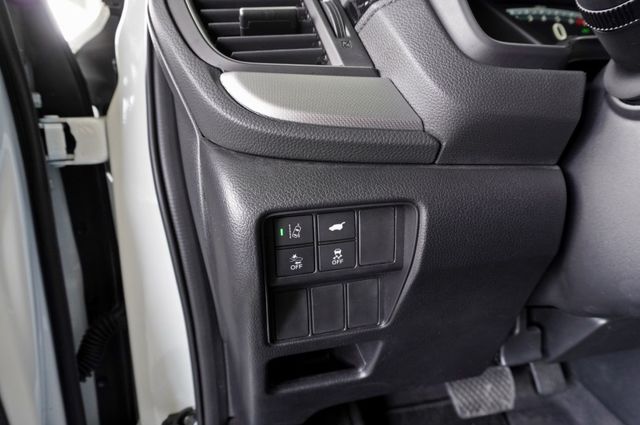 『ACC跟車❖電動尾門』6安｜IKEY免鑰｜車道偏移｜無線充電｜LED頭燈｜電動尾門｜巡跡防滑｜  第10張相片