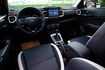 『限量特殊色超圈粉❖頂規GLC❖僅跑2萬4』定速巡航｜雙系統CARPLAY｜車道偏移｜主動煞停｜無線充電｜倒車顯影  第7張縮圖