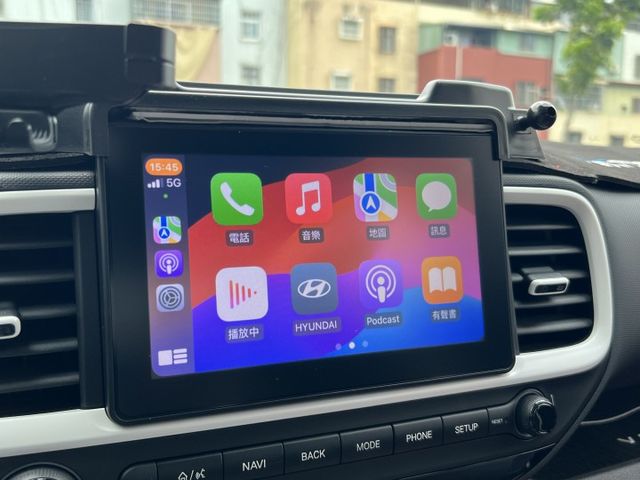 『限量特殊色超圈粉❖頂規GLC❖僅跑2萬4』定速巡航｜雙系統CARPLAY｜車道偏移｜主動煞停｜無線充電｜倒車顯影  第12張相片