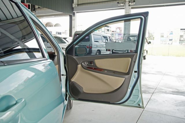 『便宜代步車首選❖冷氣超冷、車況優』後視鏡行車紀錄器｜倒車雷達｜內裝乾淨｜冷暖空調｜皮革座椅  第20張相片