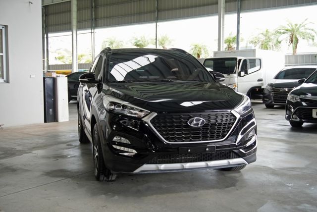 『汽油尊貴Turbo版❖全景天窗』LED頭燈｜6安｜電動座椅｜倒車顯影｜雙離合器｜17吋鋁圈｜定速巡航  第2張相片