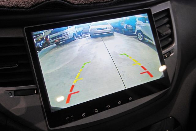 『汽油尊貴Turbo版❖全景天窗』LED頭燈｜6安｜電動座椅｜倒車顯影｜雙離合器｜17吋鋁圈｜定速巡航  第16張相片