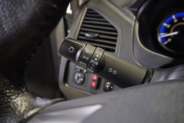 『僅跑2萬8❖五人座廂式』定速巡航｜循跡防滑｜雙安全氣囊｜光感應頭燈｜倒車顯影｜前後行車紀錄器｜藍芽音響  第16張相片