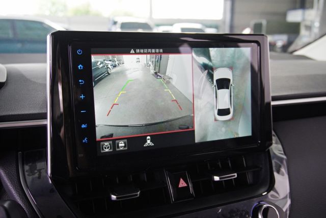 『內行的都選❖油電 旗艦版』360度環景｜CARPLAY｜ACC全速域跟車｜7安｜車道偏移｜衛星導航  第11張相片