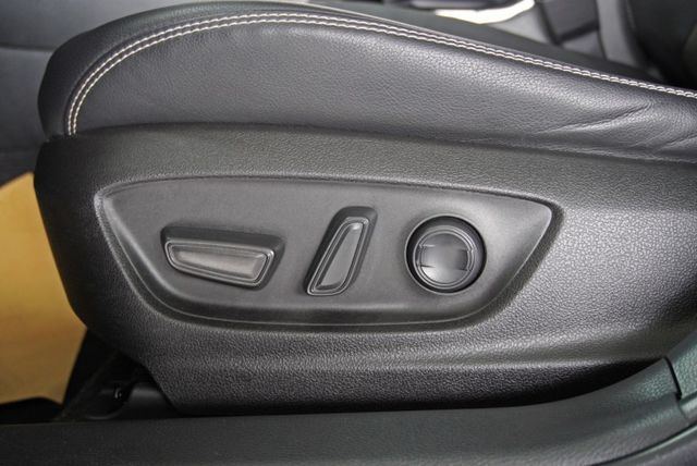 『內行的都選❖油電 旗艦版』360度環景｜CARPLAY｜ACC全速域跟車｜7安｜車道偏移｜衛星導航  第14張相片