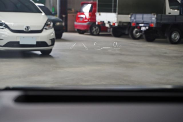 『內行的都選❖油電 旗艦版』360度環景｜CARPLAY｜ACC全速域跟車｜7安｜車道偏移｜衛星導航  第18張相片