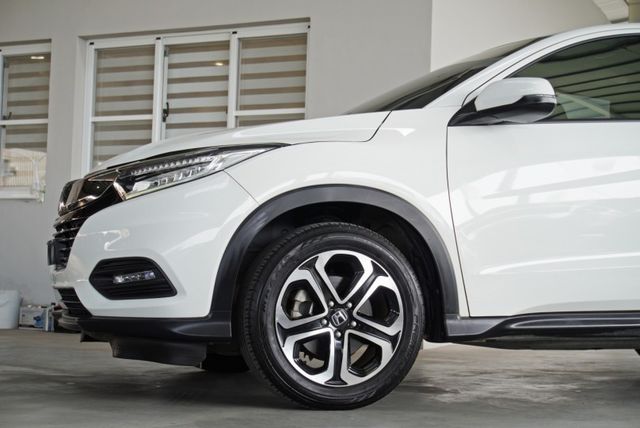 『九大主動安全系統❖LED星鑽頭燈』定速巡航｜6安｜CARPLAY｜導航｜倒車顯影｜換檔撥片｜倒車顯影｜休旅 SRV  第18張相片