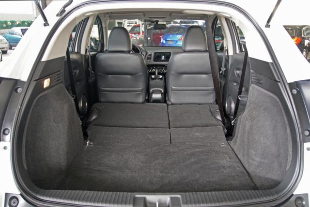 『九大主動安全系統❖LED星鑽頭燈』定速巡航｜6安｜CARPLAY｜導航｜倒車顯影｜換檔撥片｜倒車顯影｜休旅 SRV  第20張相片